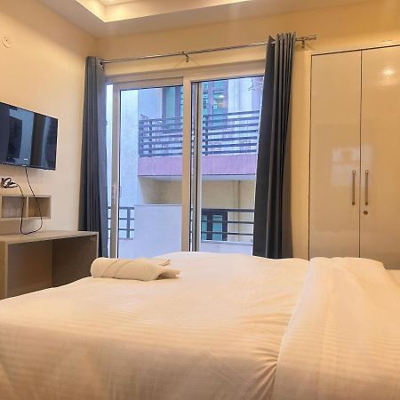 Lime Tree Service Apartment - Medanta Medicity, グルガウン エクステリア 写真