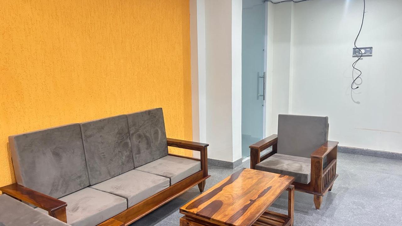 Lime Tree Service Apartment - Medanta Medicity, グルガウン エクステリア 写真