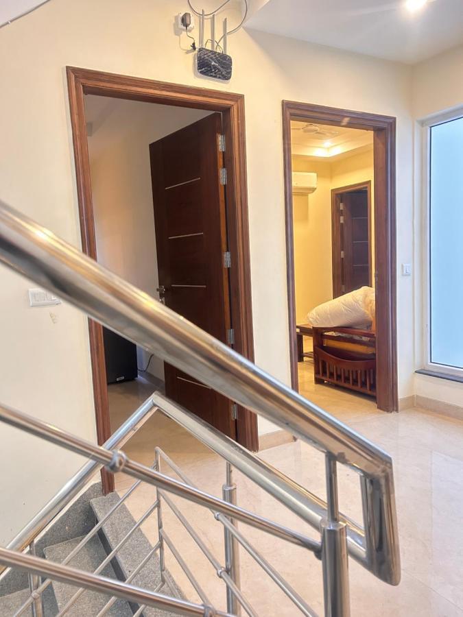 Lime Tree Service Apartment - Medanta Medicity, グルガウン エクステリア 写真
