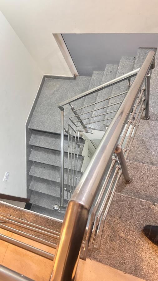 Lime Tree Service Apartment - Medanta Medicity, グルガウン エクステリア 写真
