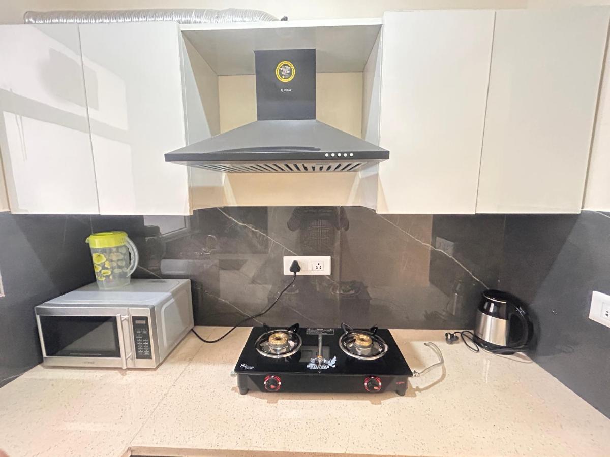 Lime Tree Service Apartment - Medanta Medicity, グルガウン エクステリア 写真