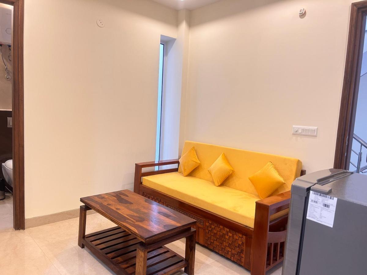 Lime Tree Service Apartment - Medanta Medicity, グルガウン エクステリア 写真