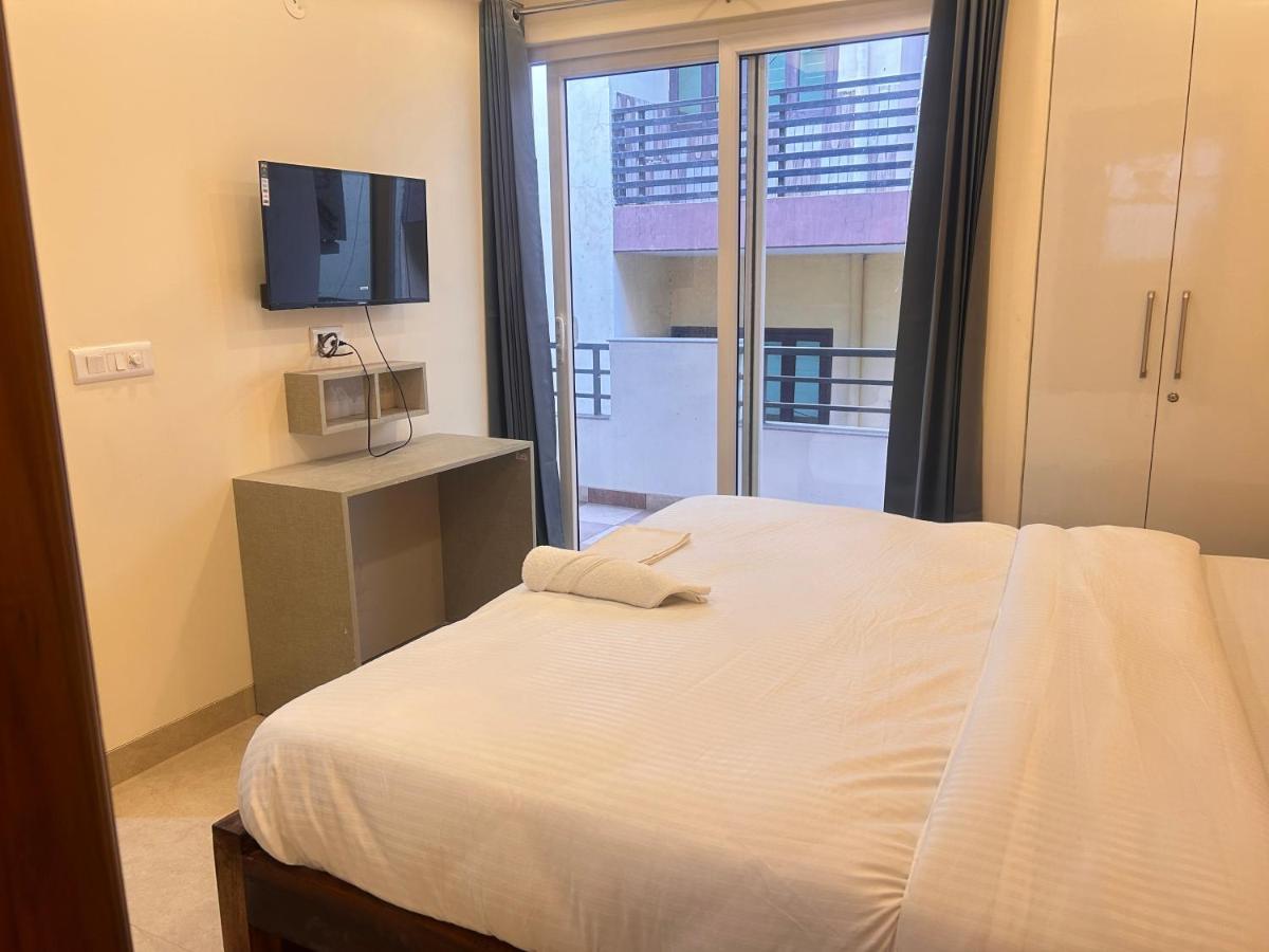 Lime Tree Service Apartment - Medanta Medicity, グルガウン エクステリア 写真