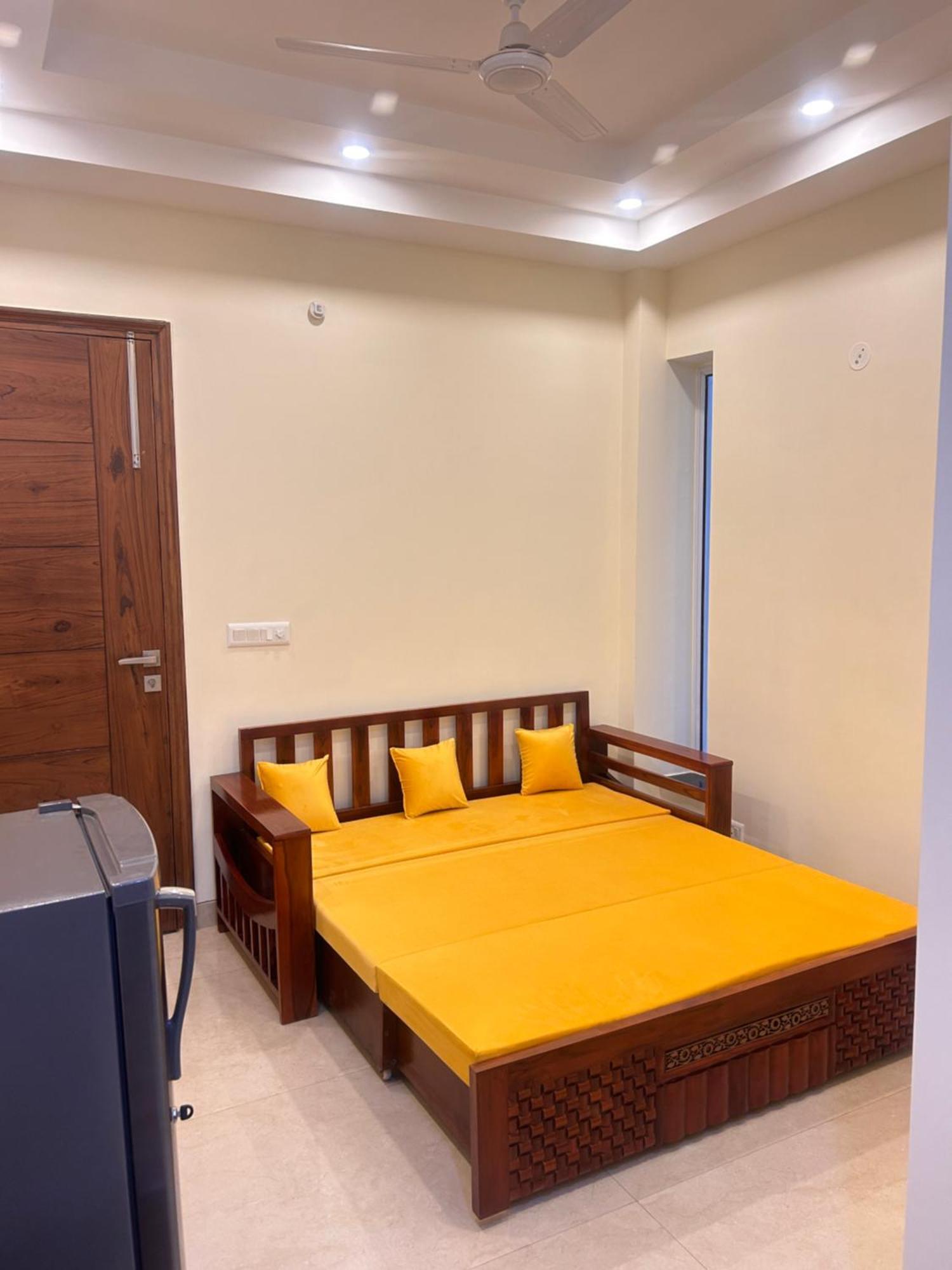 Lime Tree Service Apartment - Medanta Medicity, グルガウン エクステリア 写真