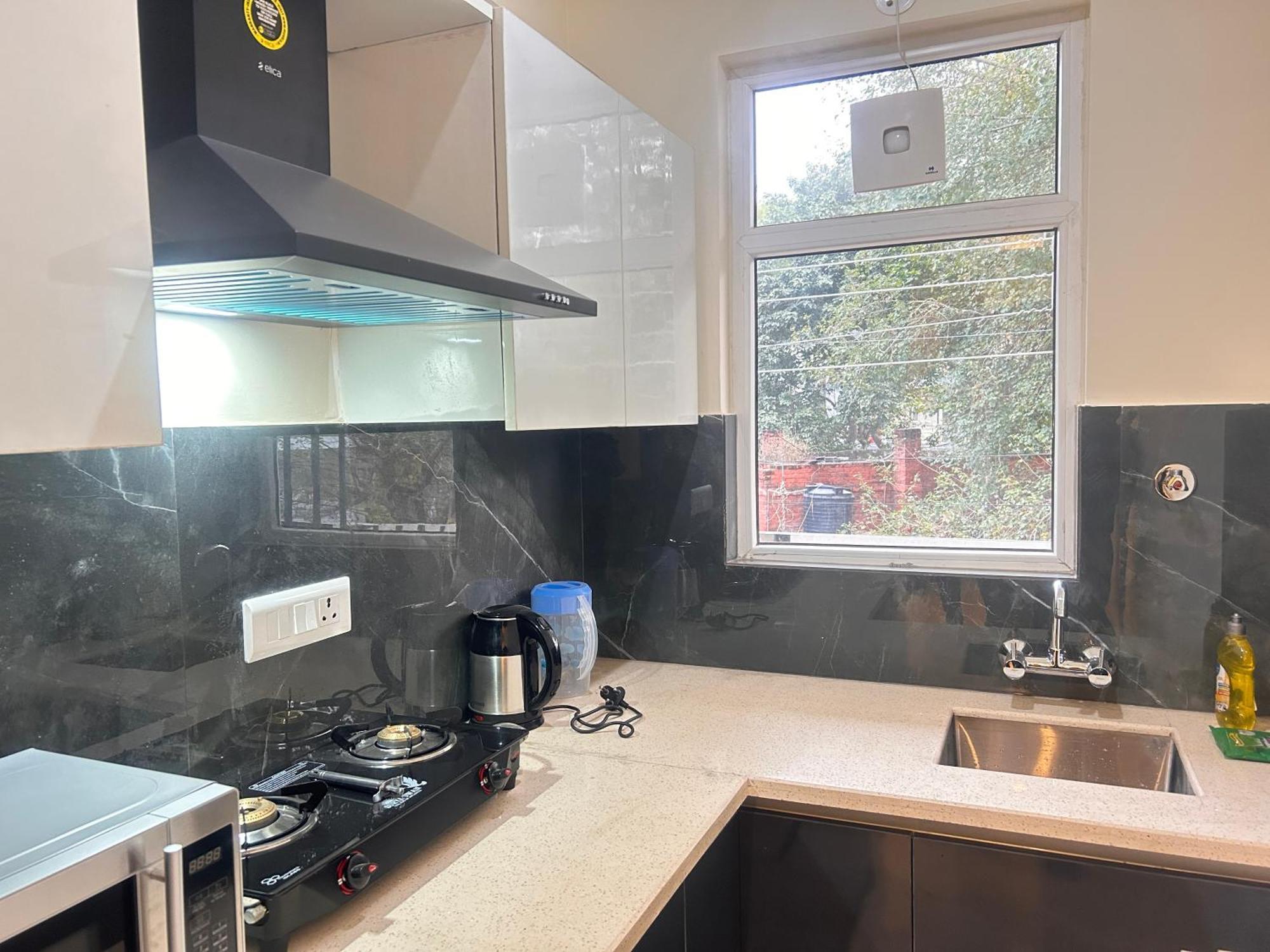 Lime Tree Service Apartment - Medanta Medicity, グルガウン エクステリア 写真
