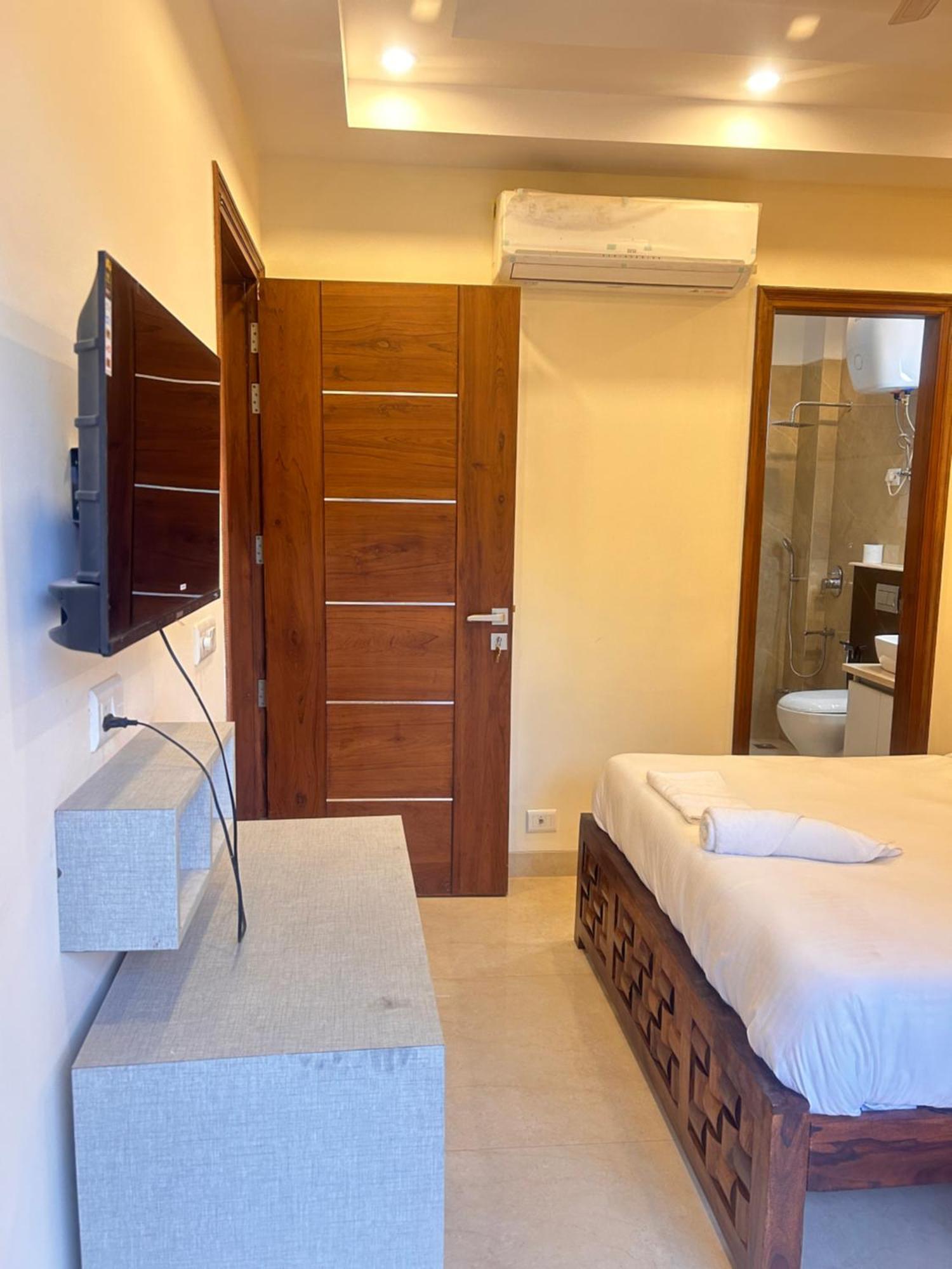 Lime Tree Service Apartment - Medanta Medicity, グルガウン エクステリア 写真
