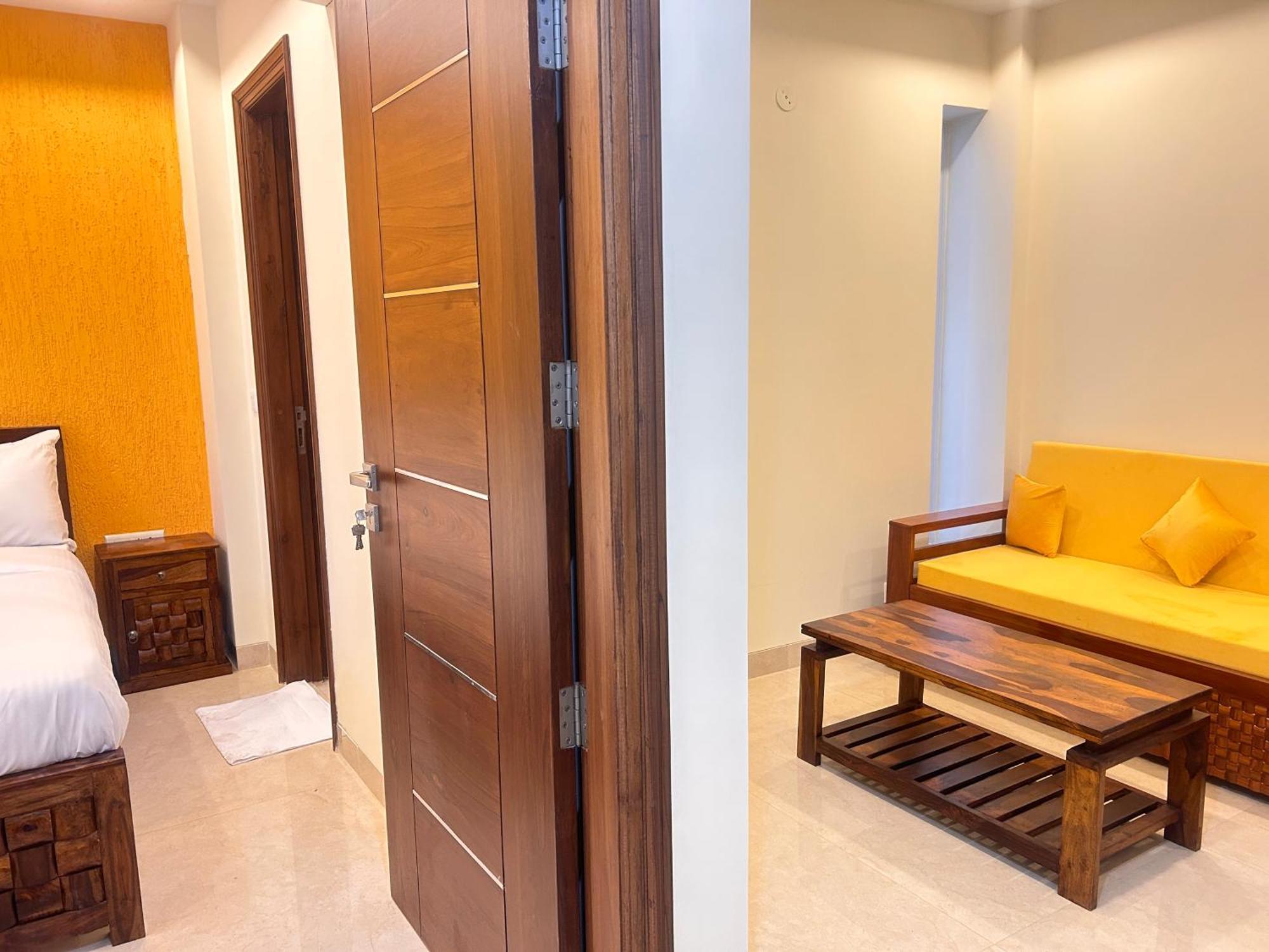 Lime Tree Service Apartment - Medanta Medicity, グルガウン エクステリア 写真